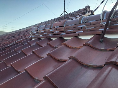 漆喰と瓦止め工事の施工後の様子