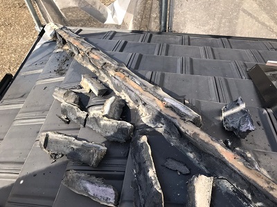 台風被害による屋根工事の様子