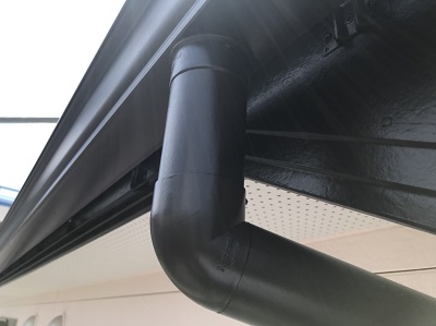 ５分艶で雨樋塗装