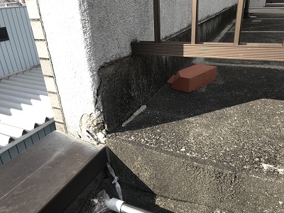 モルタル　ヒビ