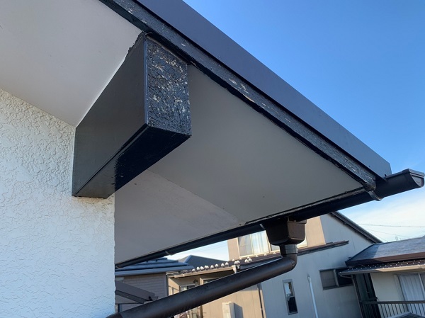 木パネル張替後の軒天