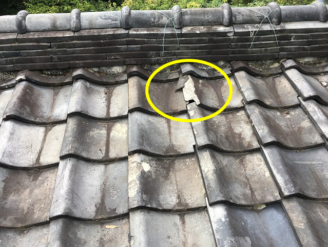 瓦凍て割れ