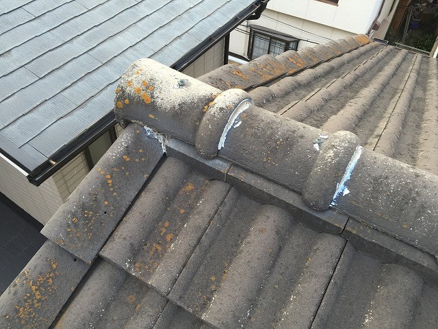 モニエル瓦の棟瓦部分です。