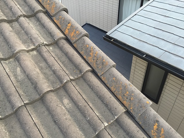 モニエル瓦のケラバ瓦部分です。