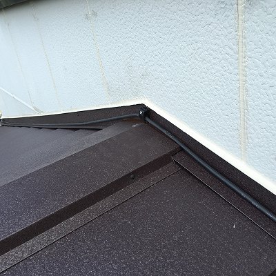 寝屋川市壁板金