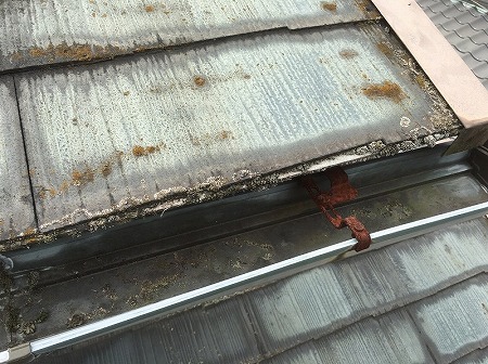 軒先樋金具サビ