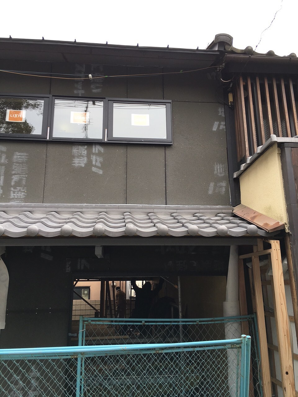 屋根完成　枚方市