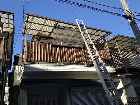 ベランダ波板から屋根へ