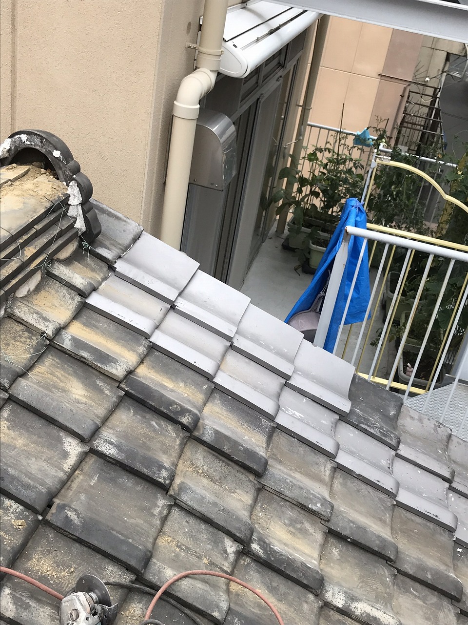 地瓦葺き　門真市