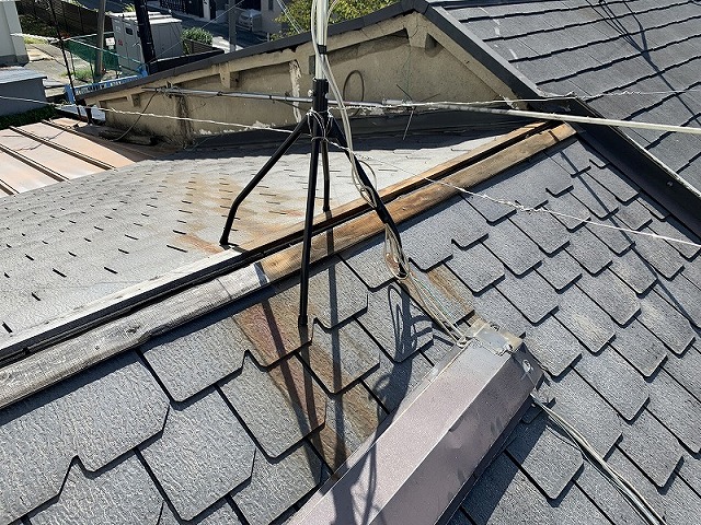 既存棟包板金撤去