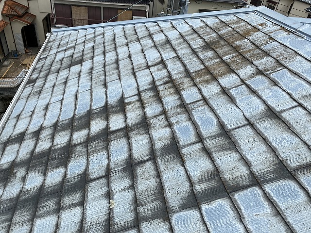 広い面積での防水層の劣化