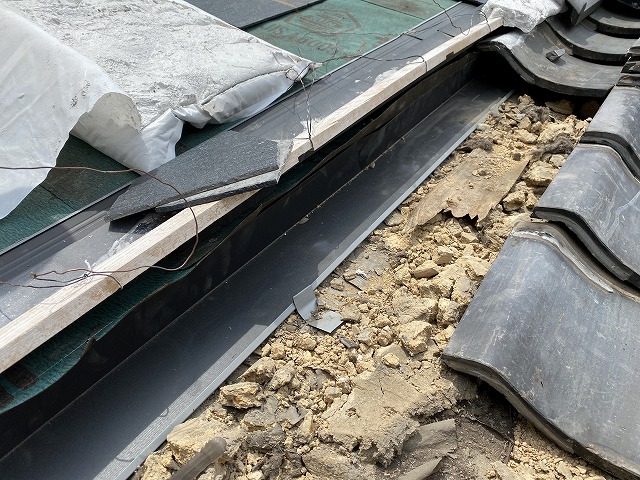 捨て板金　大東市