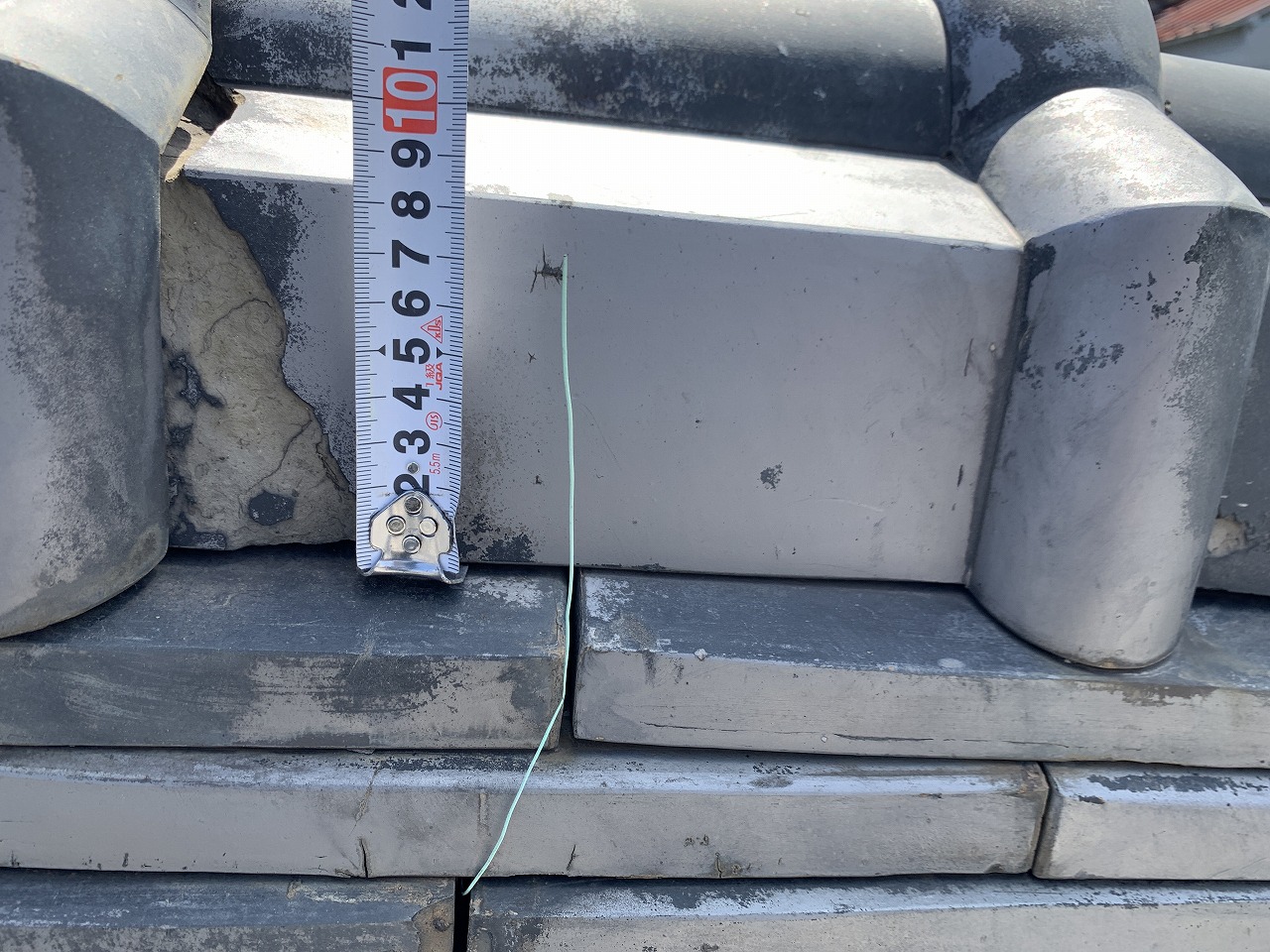 京箱の寸法を測ります。