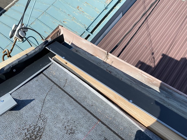軒先板金