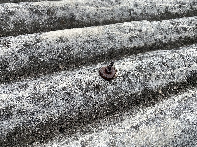 寝屋川市フックボルト