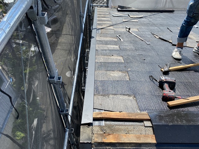 寝屋川市ケラバ板金施工