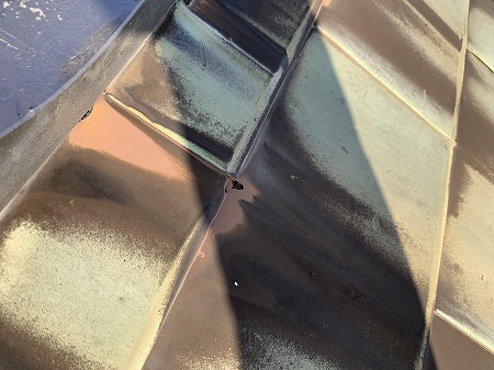 銅板一文字穴あき