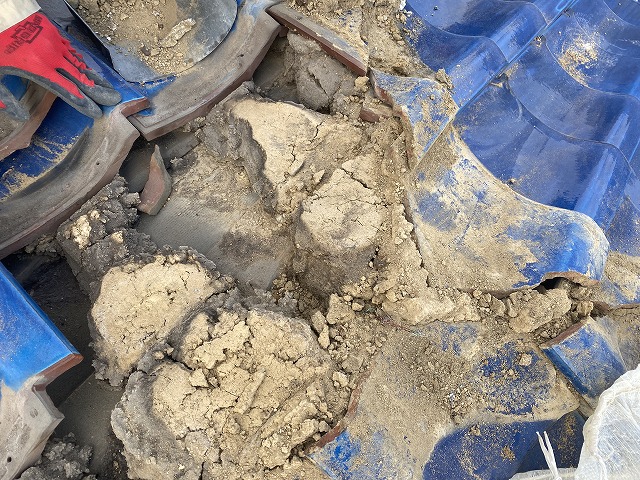 雨漏り棟下　守口市