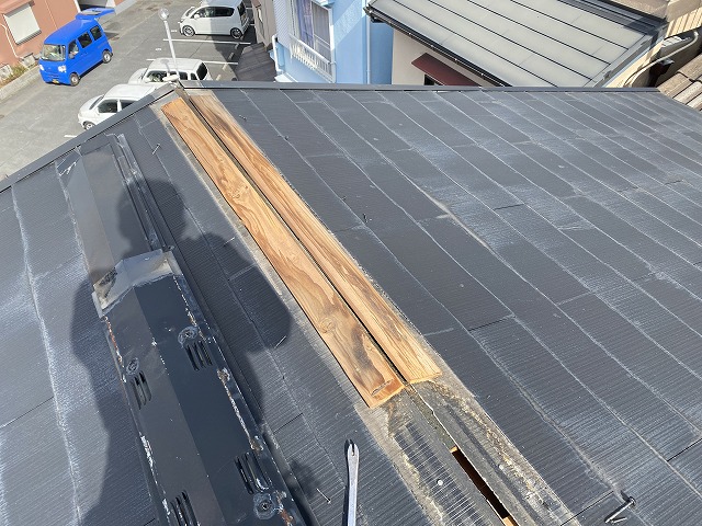 棟板金解体　寝屋川市