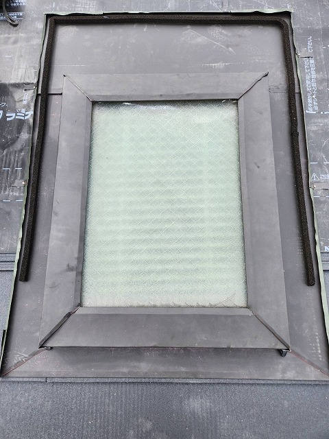 トップライト板金 寝屋川市