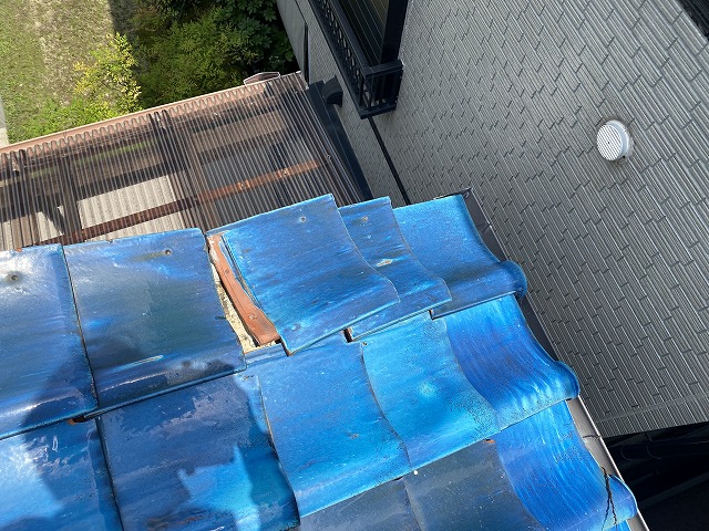 袖瓦ズレ　寝屋川市