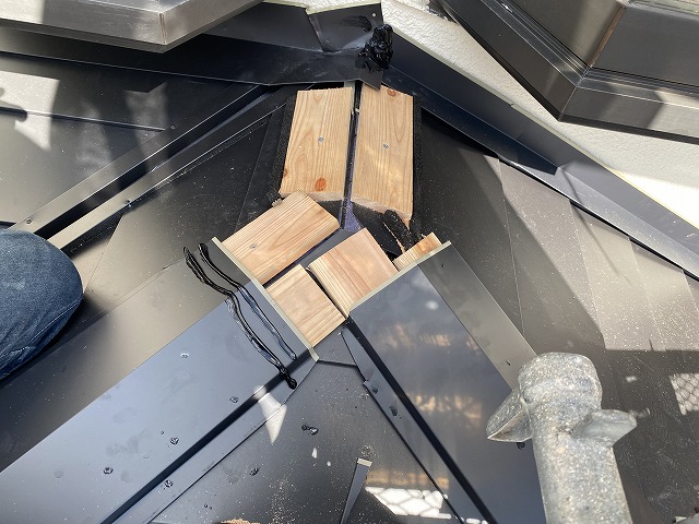 棟板金　枚方市