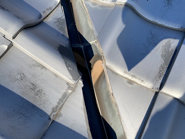 谷板金　枚方市