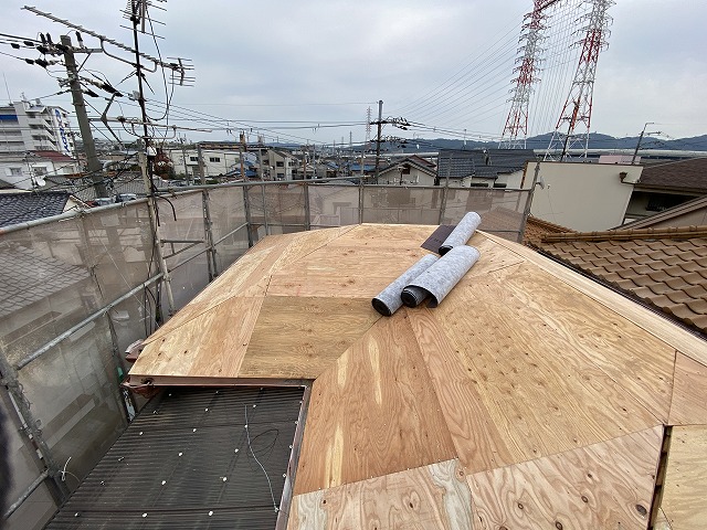 コンパネ貼り　寝屋川市