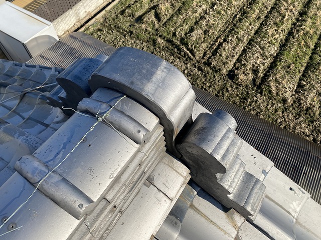 鬼瓦漆喰　大東市