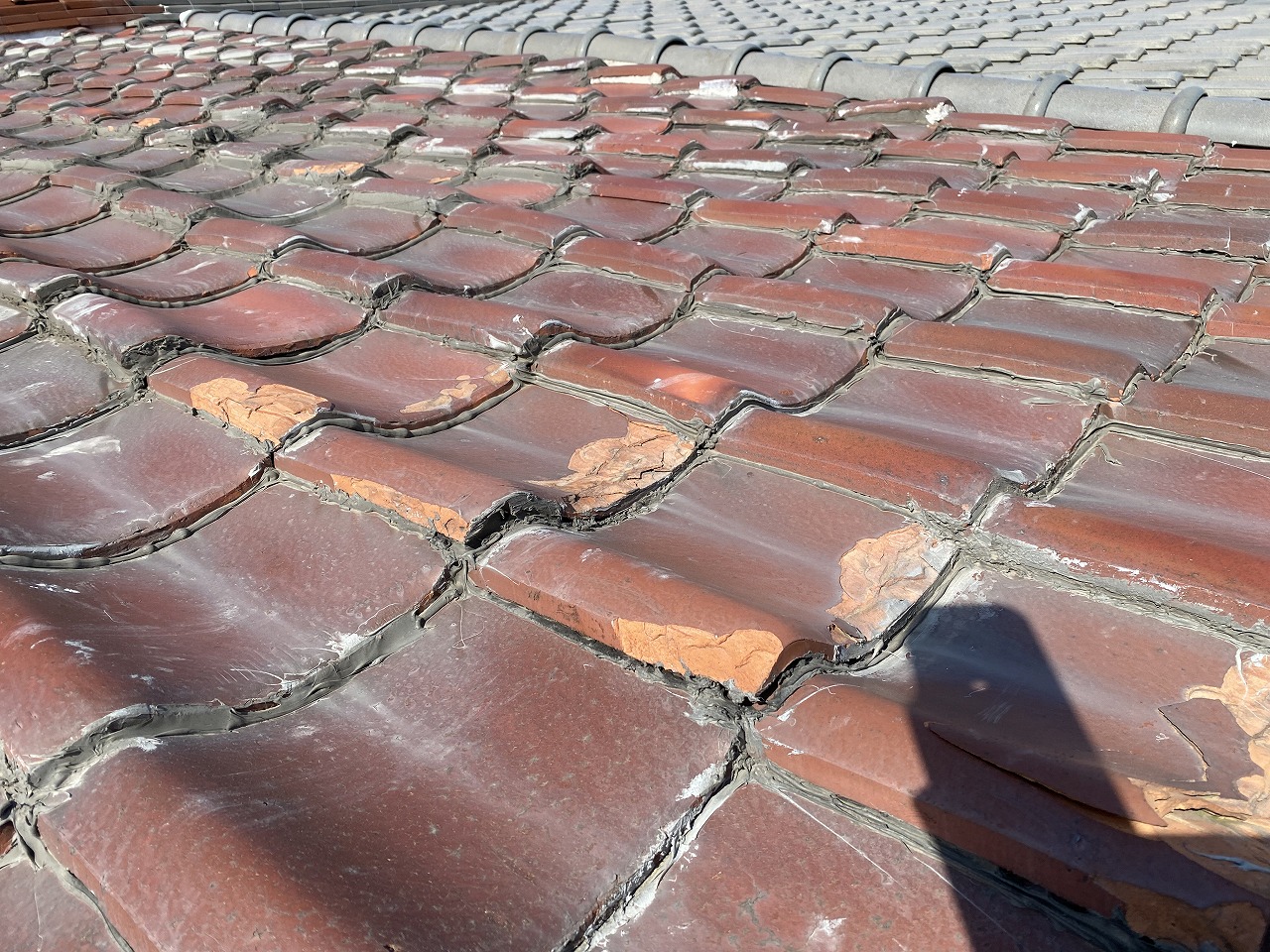 ラバー工事屋根　寝屋川市