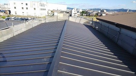 立平葺が完了しました。