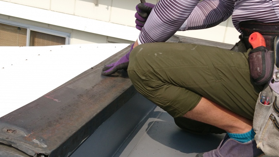 塔屋屋根、笠木解体