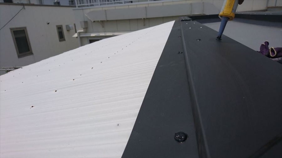 笠木板金コーキング