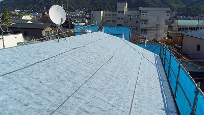 粘着ルーフィング完成