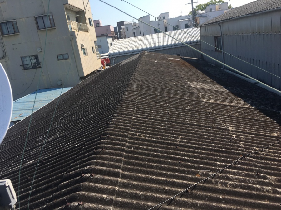 スレート屋根全景