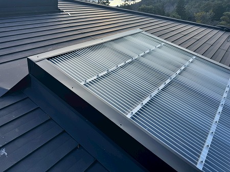 天窓カバー完成