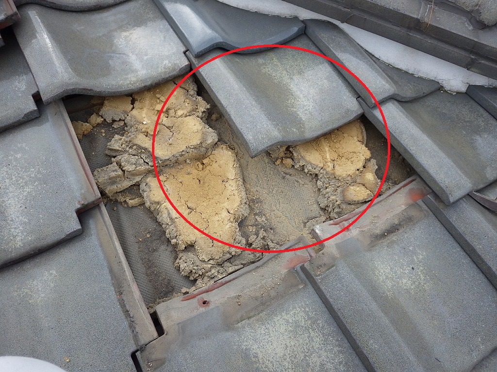 雨漏り　寝屋川市