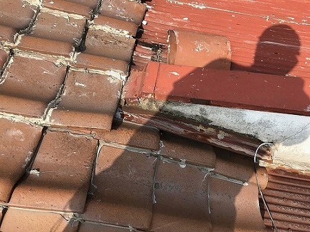 パラペット取り合いコーキング