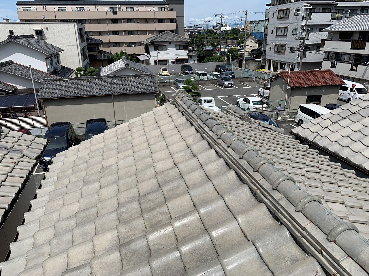 東大阪市シルバー瓦