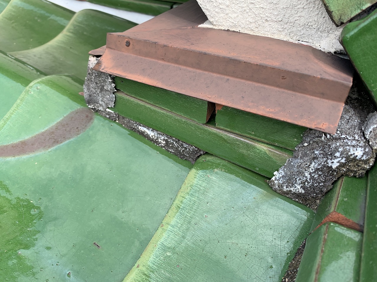 大阪市壁際のし瓦ズレ