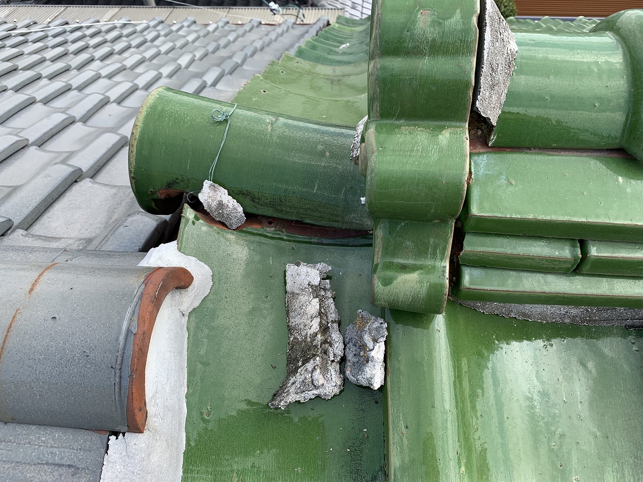 大阪市鬼瓦漆喰剥がれ