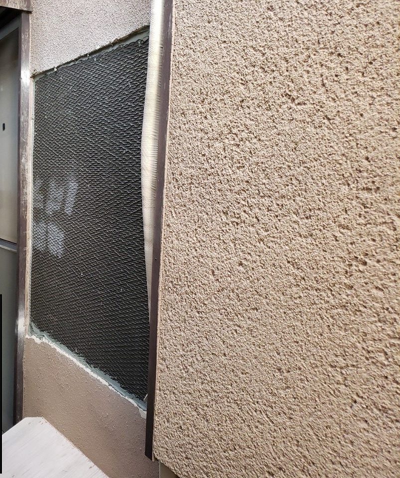 四条畷市外壁切り取り