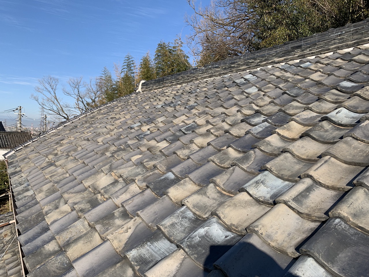 四条畷市瓦屋根