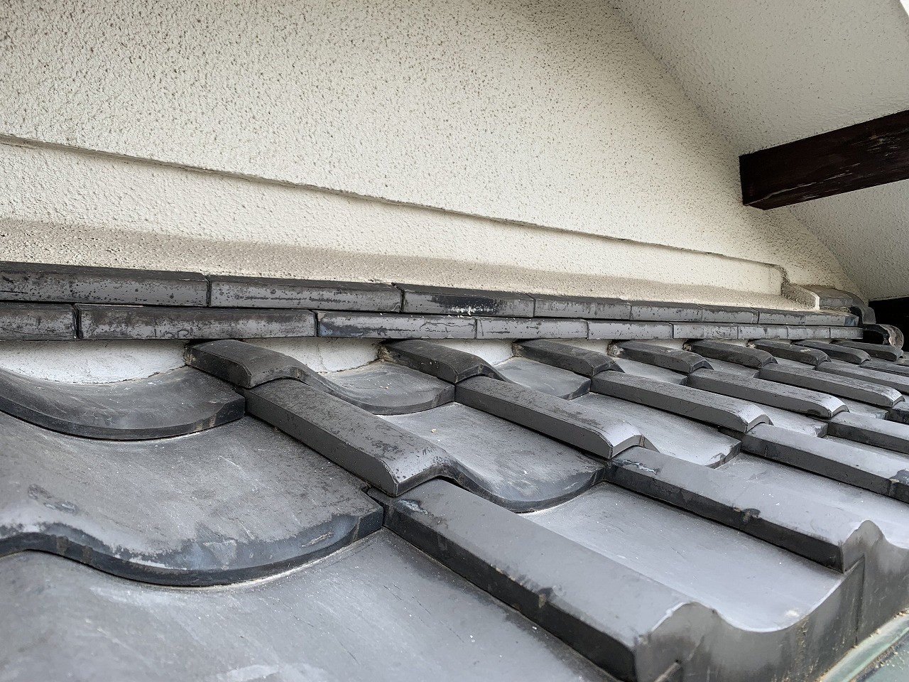 平群町玄関上漆喰