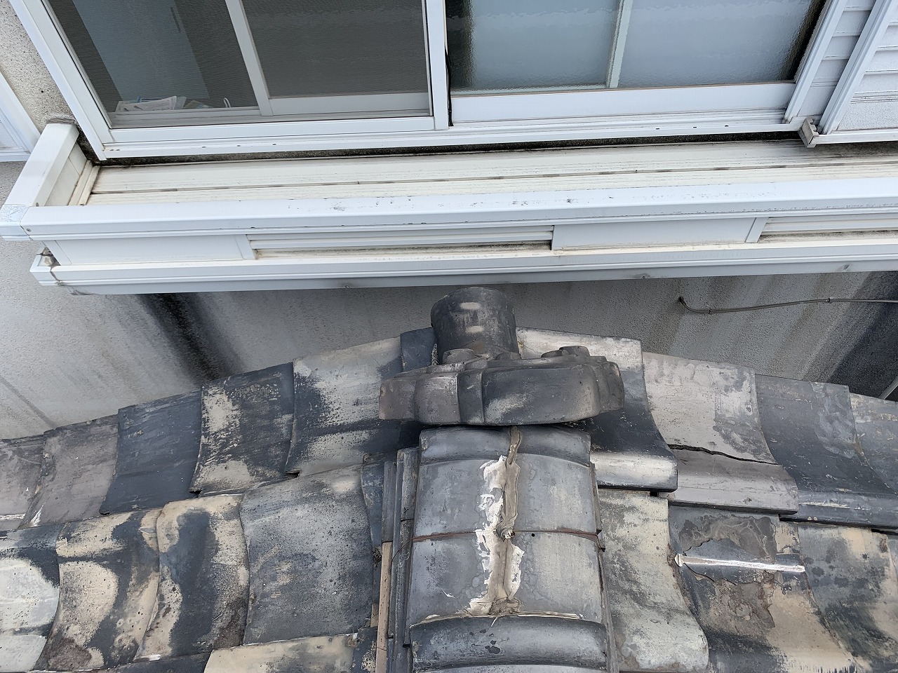 寝屋川市鬼瓦ズレ