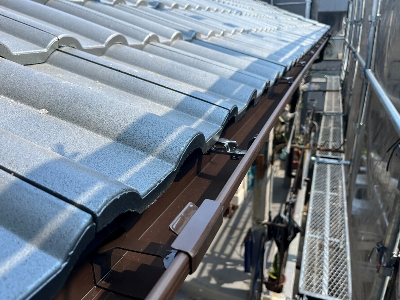 寝屋川市雨樋交換