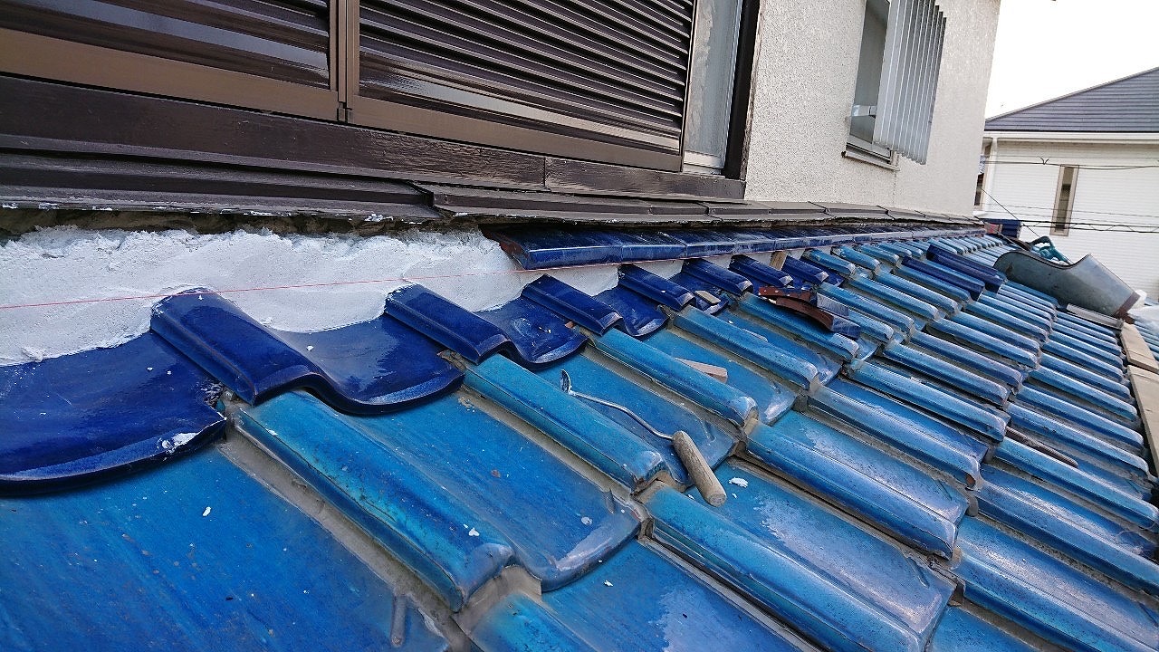 枚方市壁際ノシ瓦葺きなおし