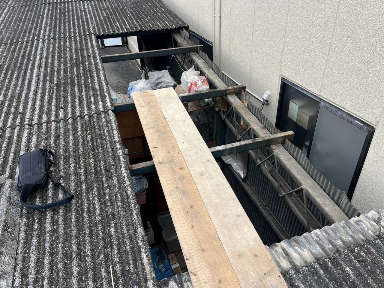 寝屋川市スレート瓦めくり