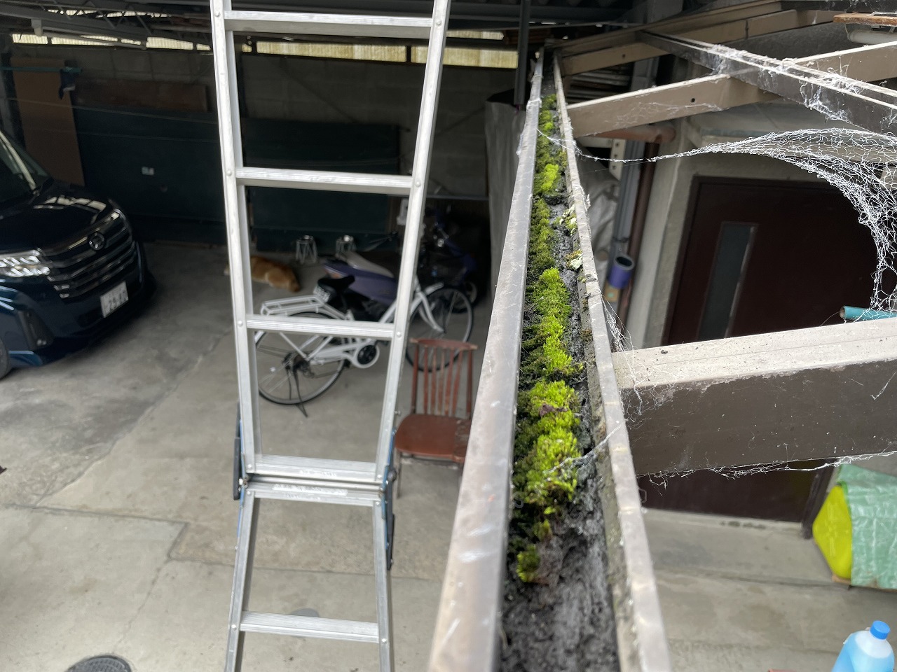 枚方市ベランダフレームゴミ