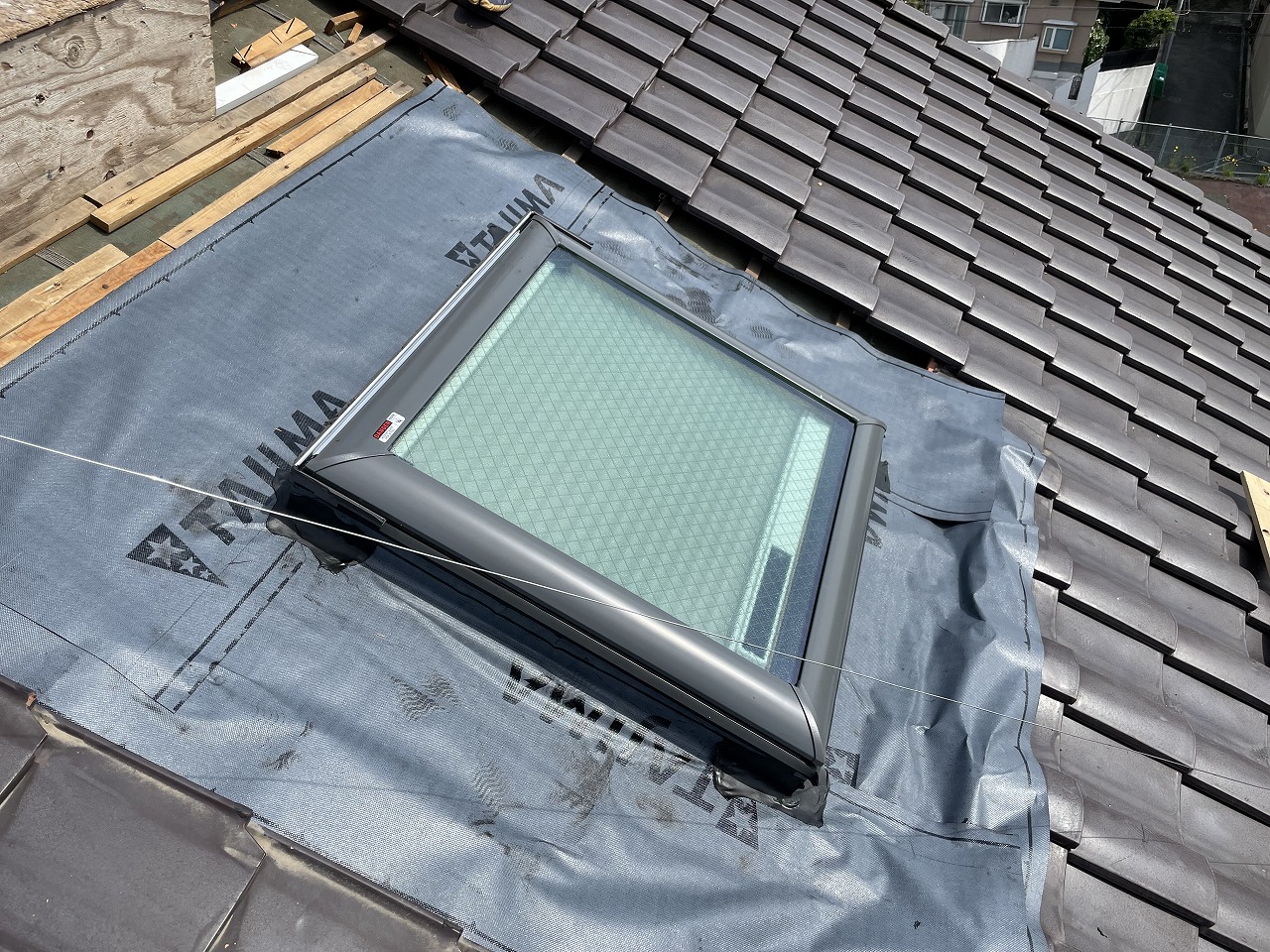 枚方市粘着ルーフィング